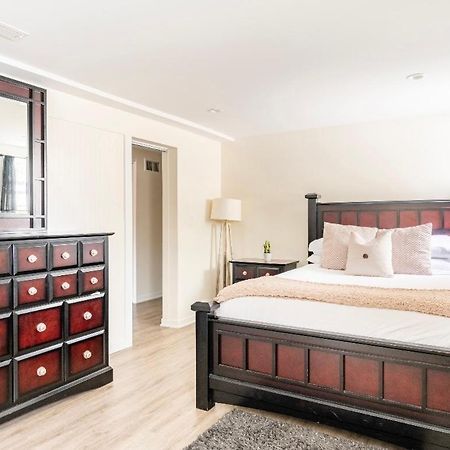 Cozy 2 Brm Apartment Mins Away From United Center Chicago Dış mekan fotoğraf