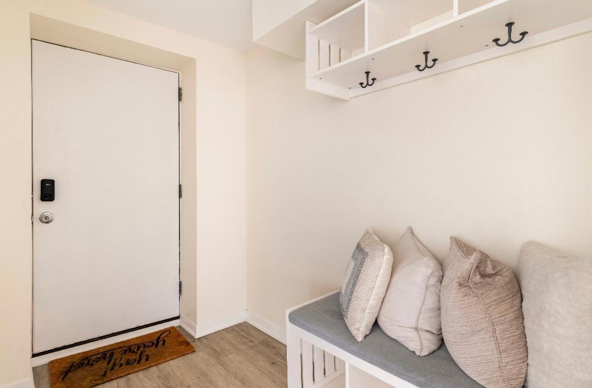 Cozy 2 Brm Apartment Mins Away From United Center Chicago Dış mekan fotoğraf