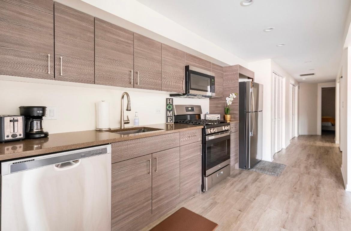Cozy 2 Brm Apartment Mins Away From United Center Chicago Dış mekan fotoğraf